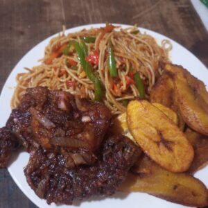 Sweet & Savory Chicken Stir-Fry Plate